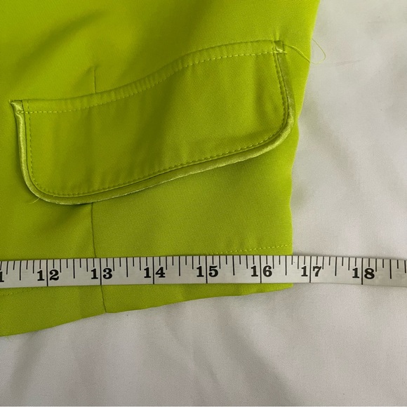 Lime green cropped lapel collar  two-button blazer - Picture 9 of 13